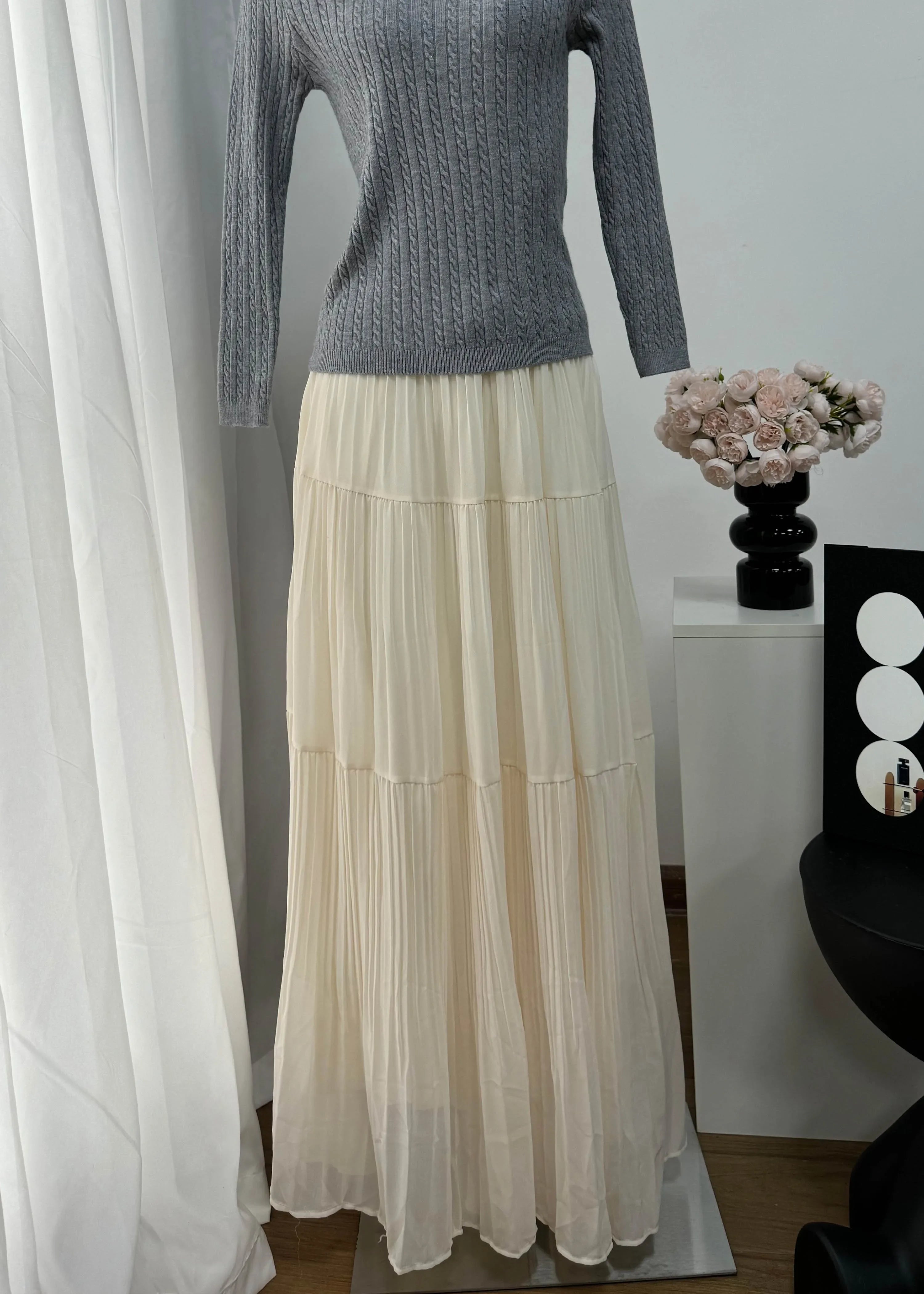 2025 Spring and Summer New pleated A-line skirt in the long high waist thin gauze skirt  Lady Girl Skirt Chic Elegant Long Skirt