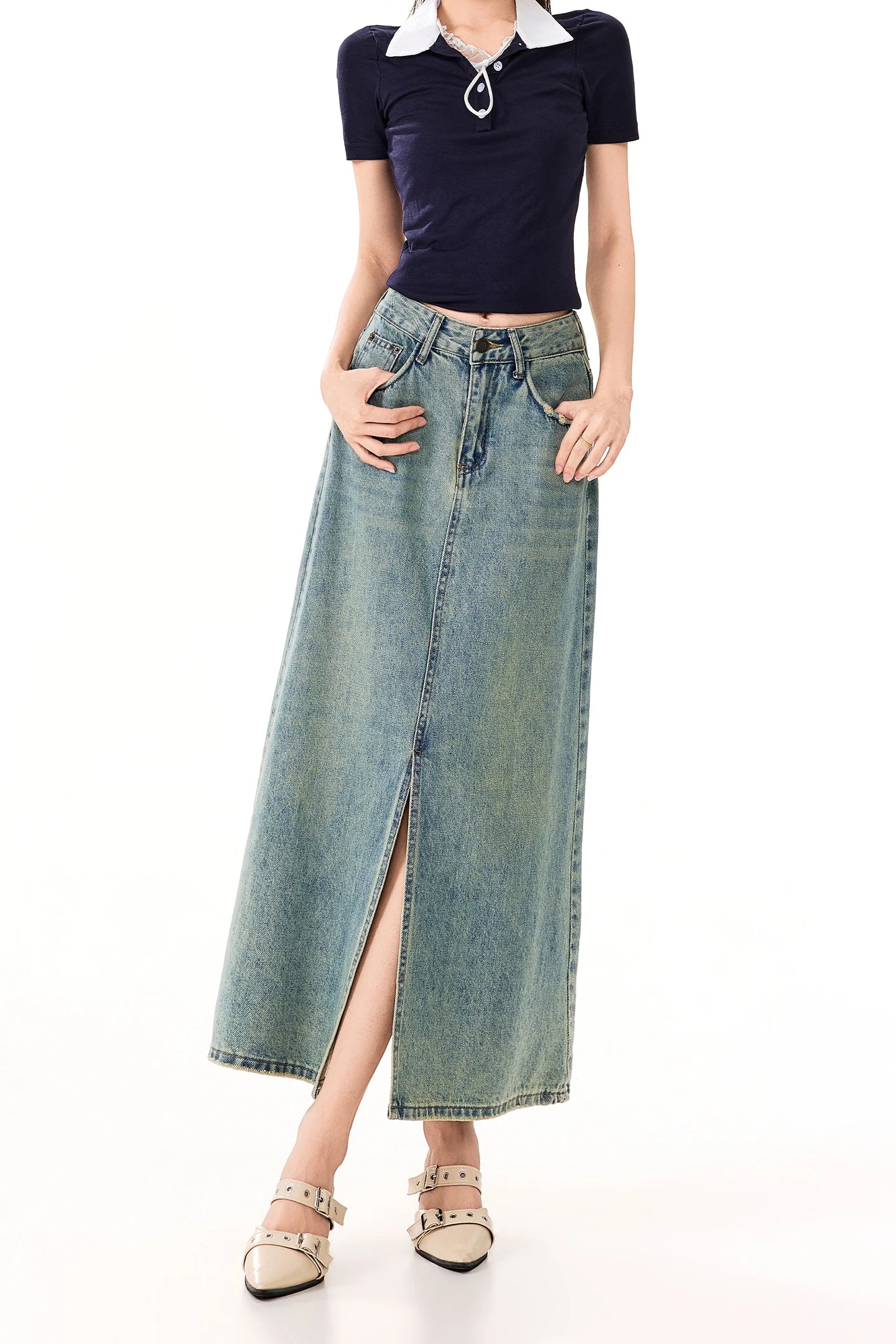 2026 Spring/Summer New American Casual Retro Denim Midi Skirt with Slit, High Waist, and Bodycon Design