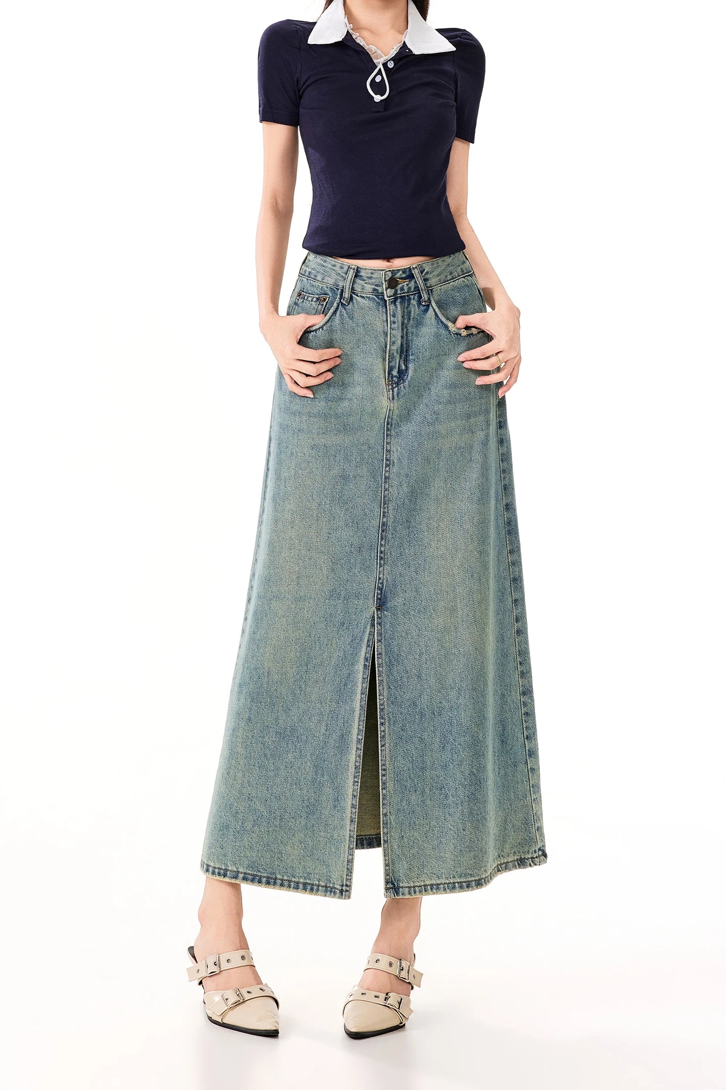 2026 Spring/Summer New American Casual Retro Denim Midi Skirt with Slit, High Waist, and Bodycon Design